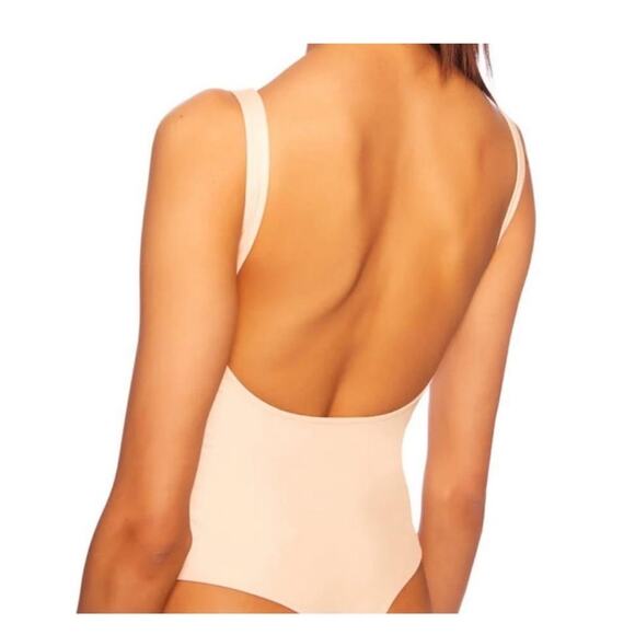 Susana Monaco Faux Leather Low Back Tank Bodysuit Blanched Almond Size M NWT - Picture 13 of 14